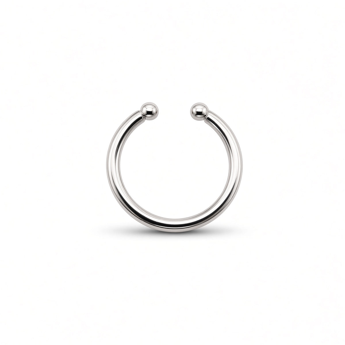 Diamond Pavé Ear Cuff (Single)