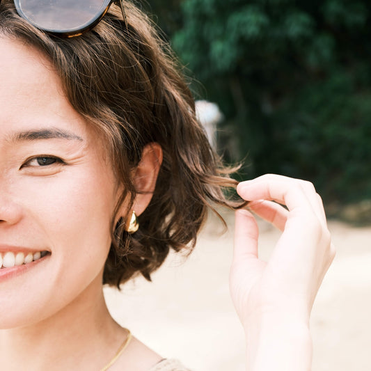Pure Dewdrop Gold Studs