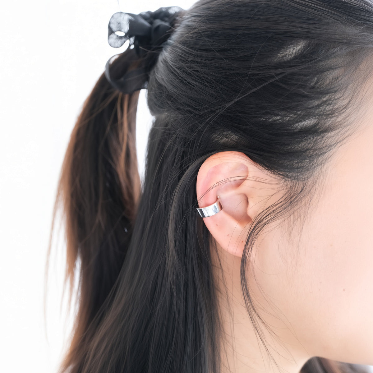 Bold Minimalist Ear Cuff (Single)