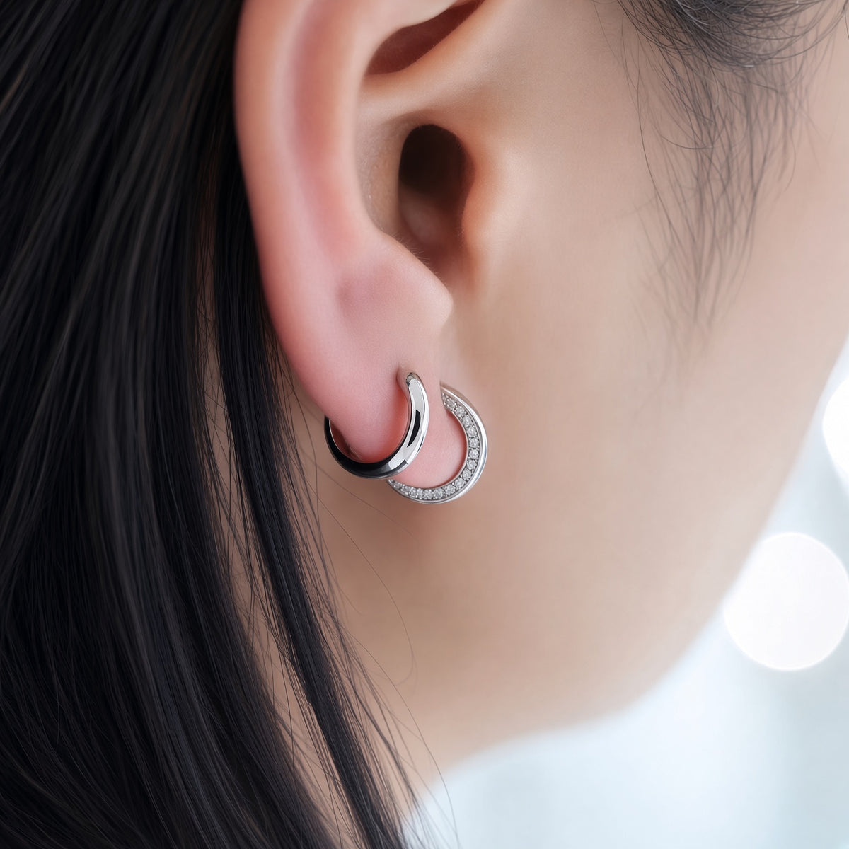 Essential Diamond-Edge Huggie Hoops