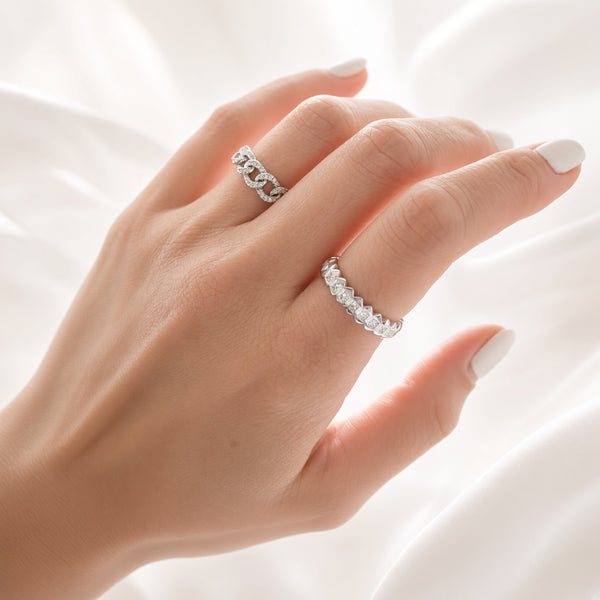 Diamond Pavé Curb Chain Ring