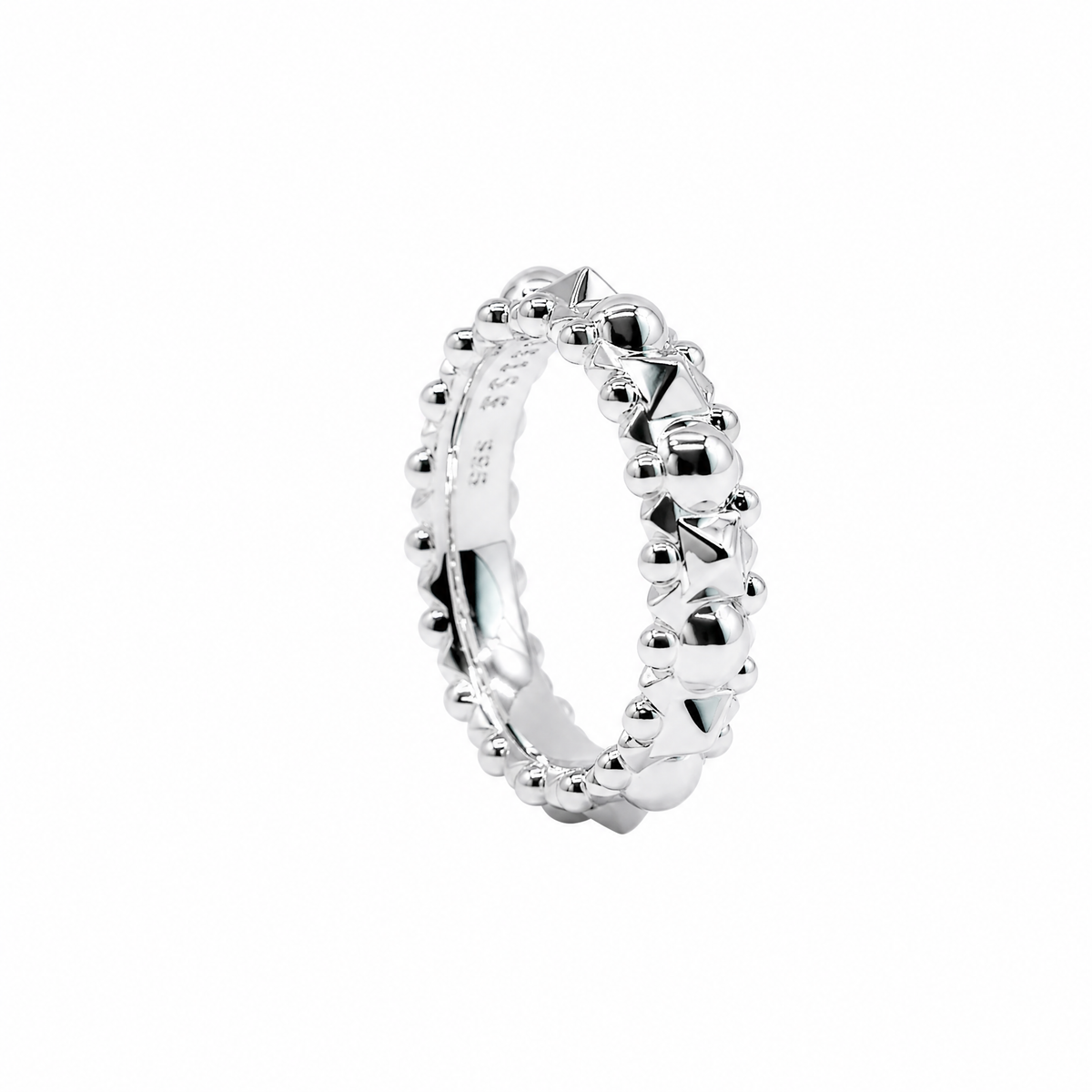 Slim Pyramid Ring