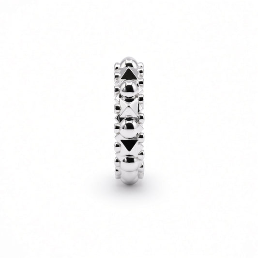 Diamond Slim Pyramid Ring